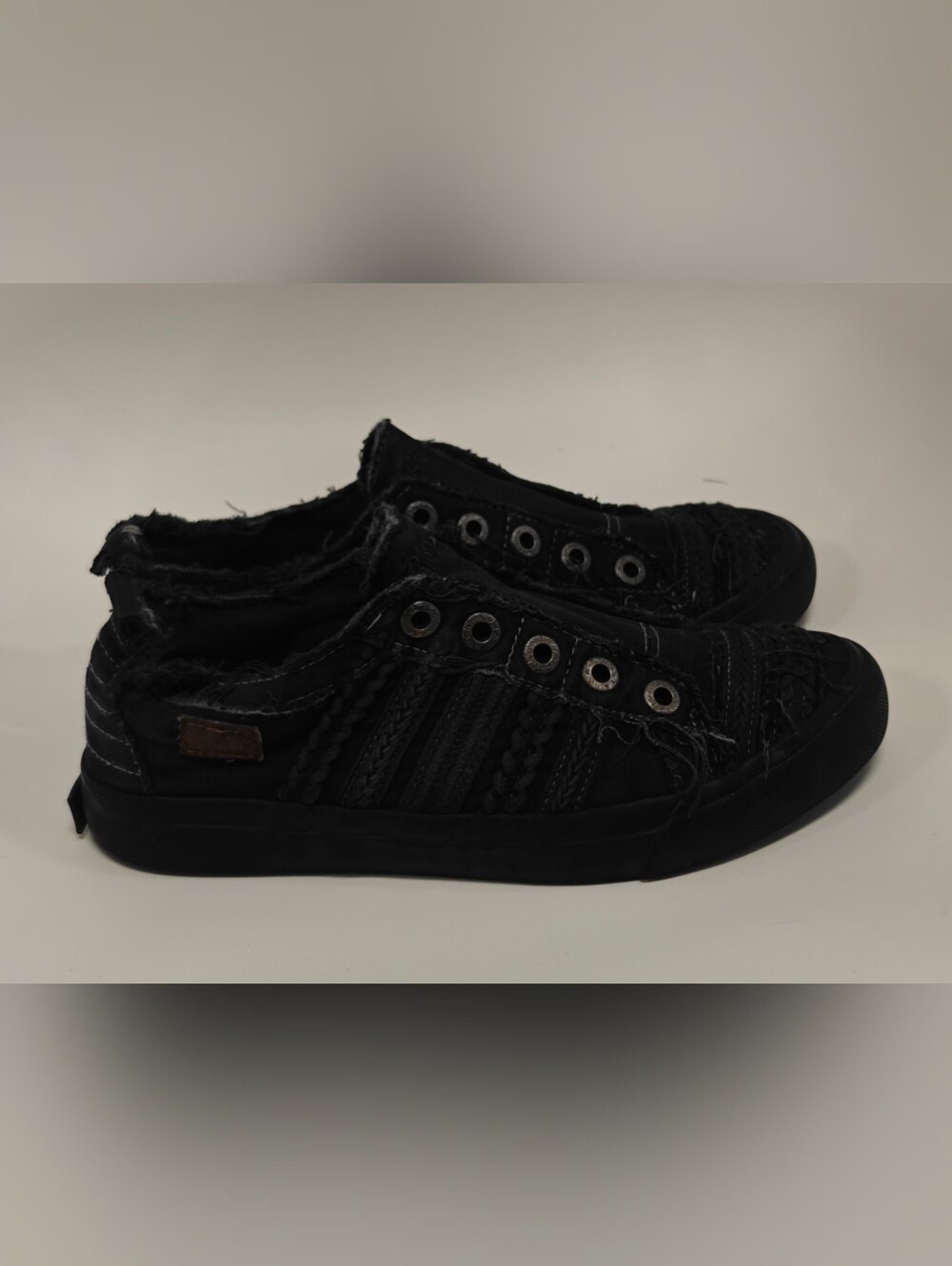 Blowfish Malibu Clay Black Canvas Sneakers Womens 7.5